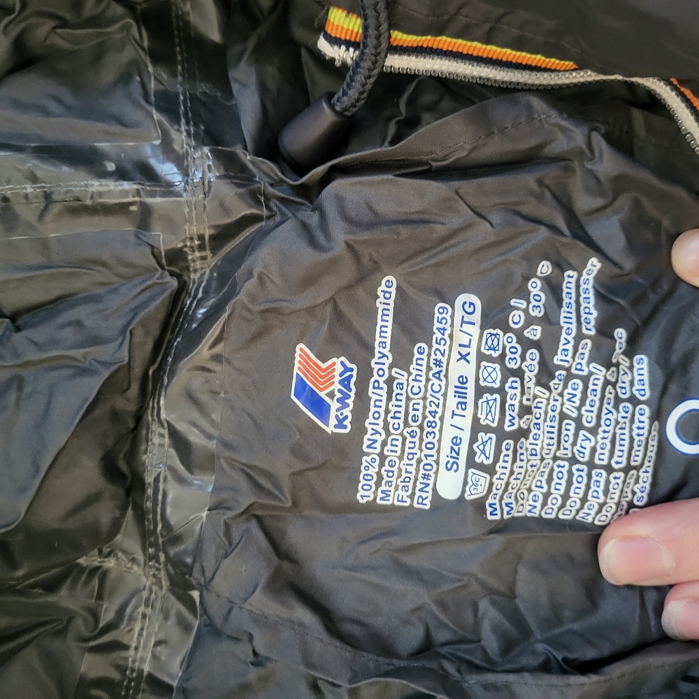 K-Way coat - Picture 4 of 4